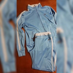 Nike jogging/track suit